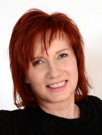 Pauline Anderson, Distance Learning Student