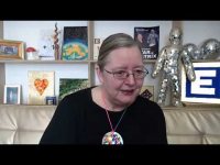 The Beautiful Hugging Energy Meditation - Sunday Live with Silvia Hartmann - 26th Apr 2020 The Beautiful Hugging Energy Meditation - Sunday Live with Silvia Hartmann - 26th Apr 2020